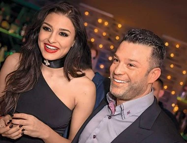 Ναυσικά Παναγιωτακοπούλου: Φωτογραφίζεται καυτή στο κρεβάτι με τον Κ. Σόμμερ (εικόνες)